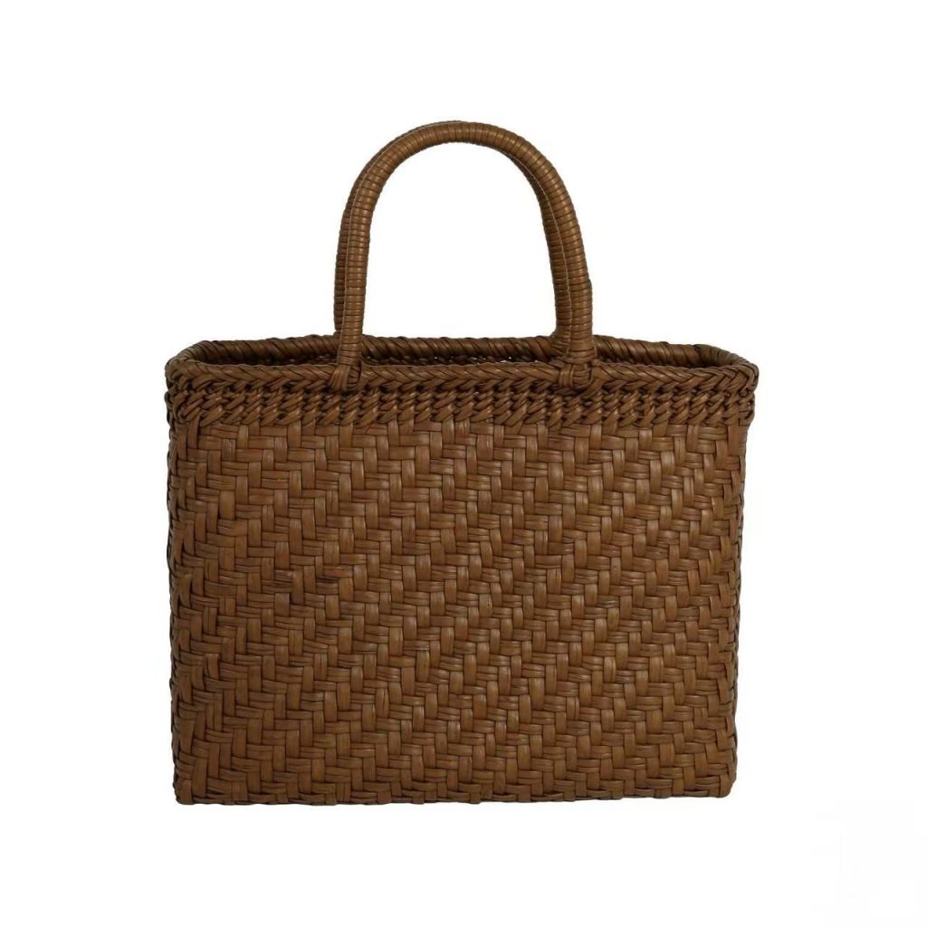 F023 Wild Grape Vine Rattan Handbag