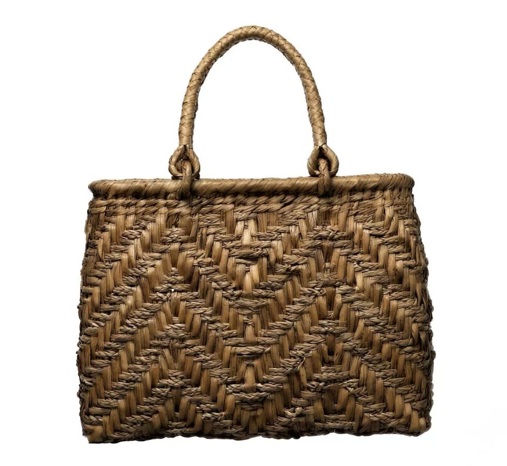 100M -1Wild Grape Vine Woven Tote Bag
