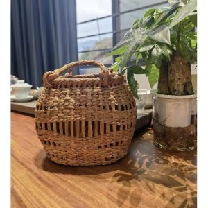 No.12 Wild Grape Vine Woven Bucket Handbag