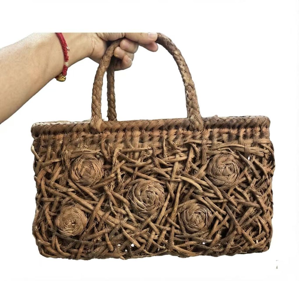 First Layer Vine Hollow Pattern Woven Tote Bag