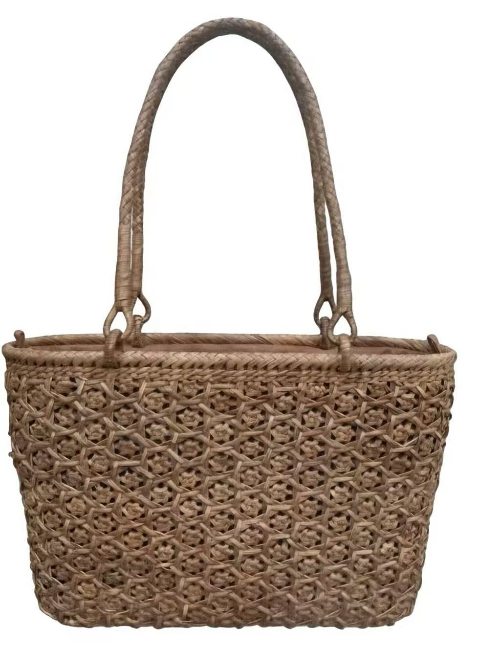 R-89 Window Floral Pattern Wild Grape Vine Tote Bag