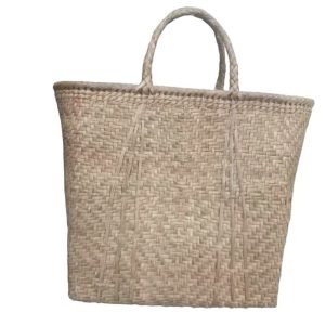 A-17 5mm Twist Flower Wild Grape Vine Tote Bag