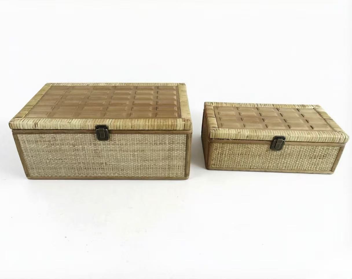 Rattan Storage Box with Carved Wooden Lid, Set of 2 Sizes, X061W0765A0