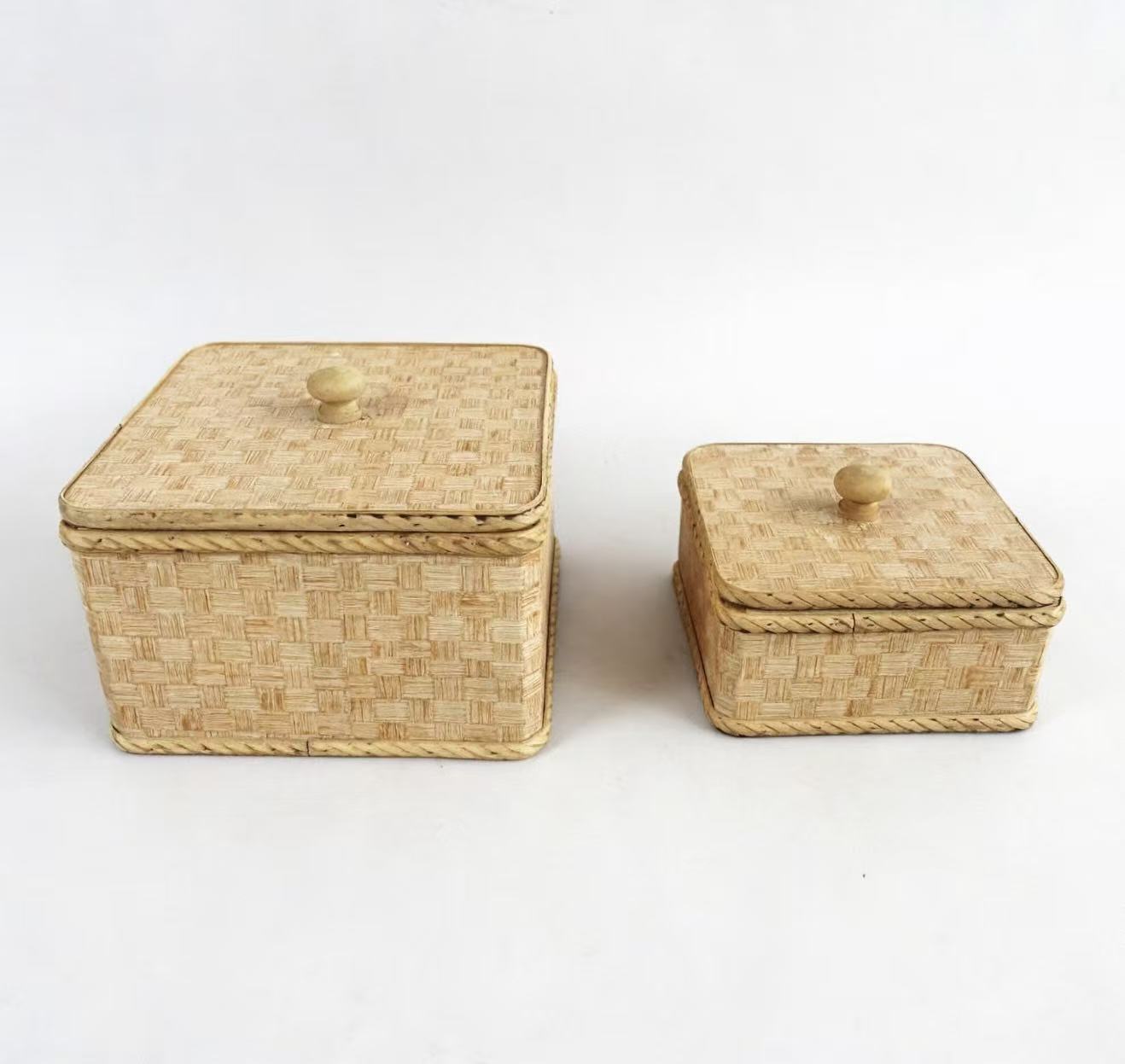 Square Rattan Pattern Storage Box with Wooden Knob Lid