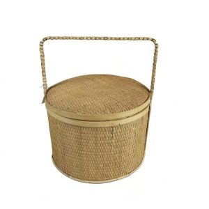 Handwoven Rattan Basket With Lid & Handle XZR7632A0