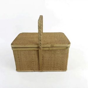 Handwoven Rattan Rectangular Basket With Lid & Handle XZR7634A0