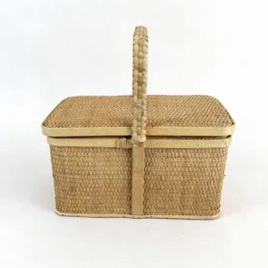 Handwoven Rattan Rectangular Basket With Lid & Handle XZR7635A0